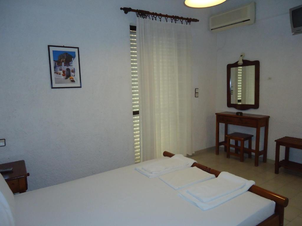 Fevro Hotel อาเยียกาลินี ภายนอก รูปภาพ